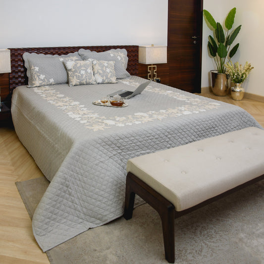 MEADOW LINEN BED COVER (GREY)