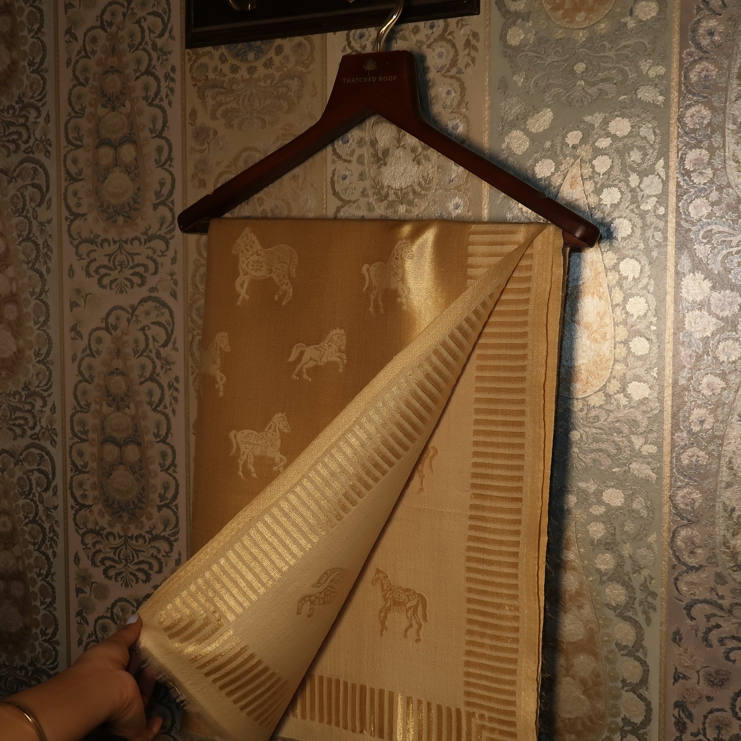 LIQUID GOLD POLO-HORSE STOLE: BISCUIT