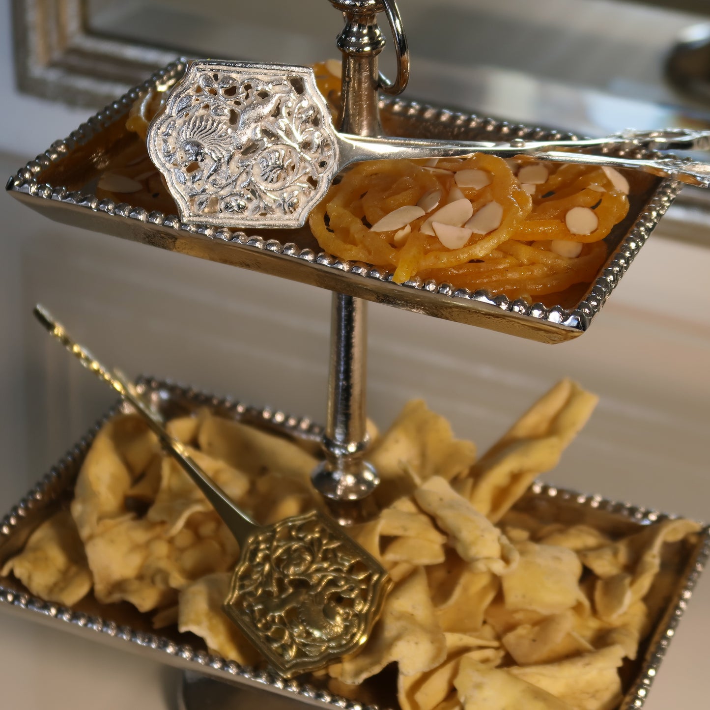TONGS (SILVER PLATED)