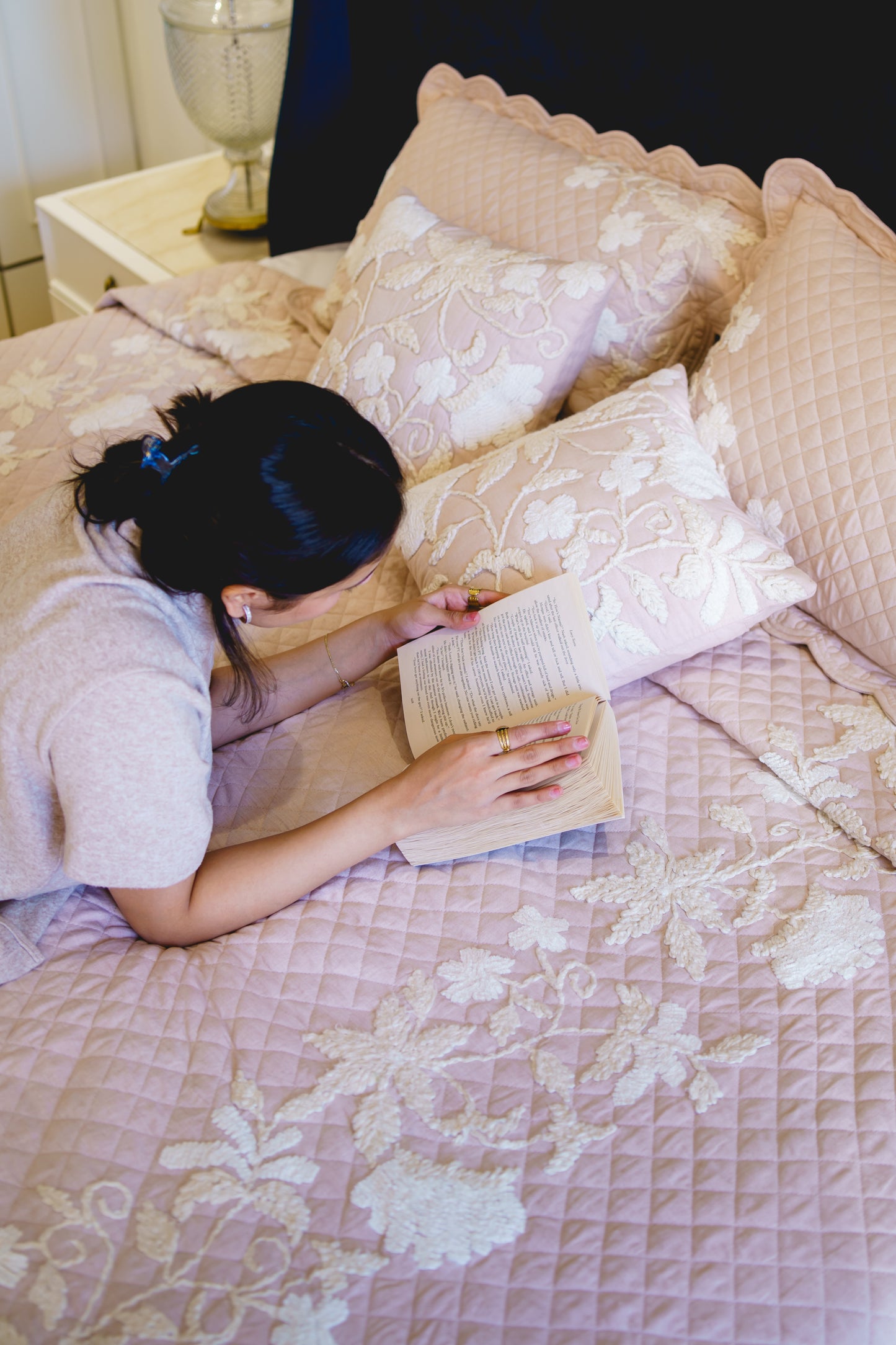 MEADOW LINEN BED COVER (PINK)