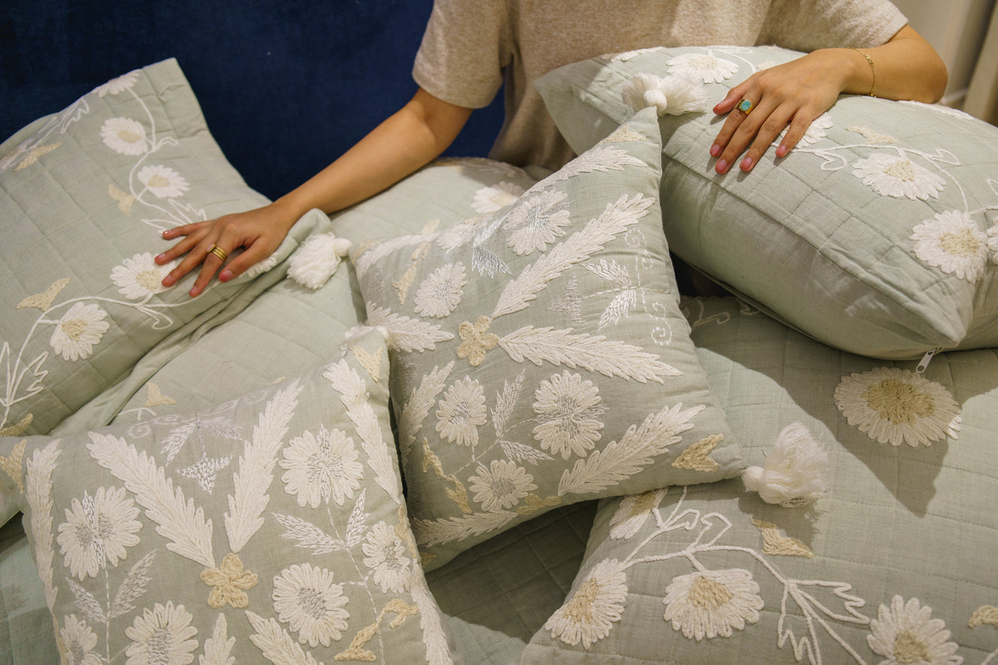 WINTER EMBROIDERED BED COVER (SEA GREEN)