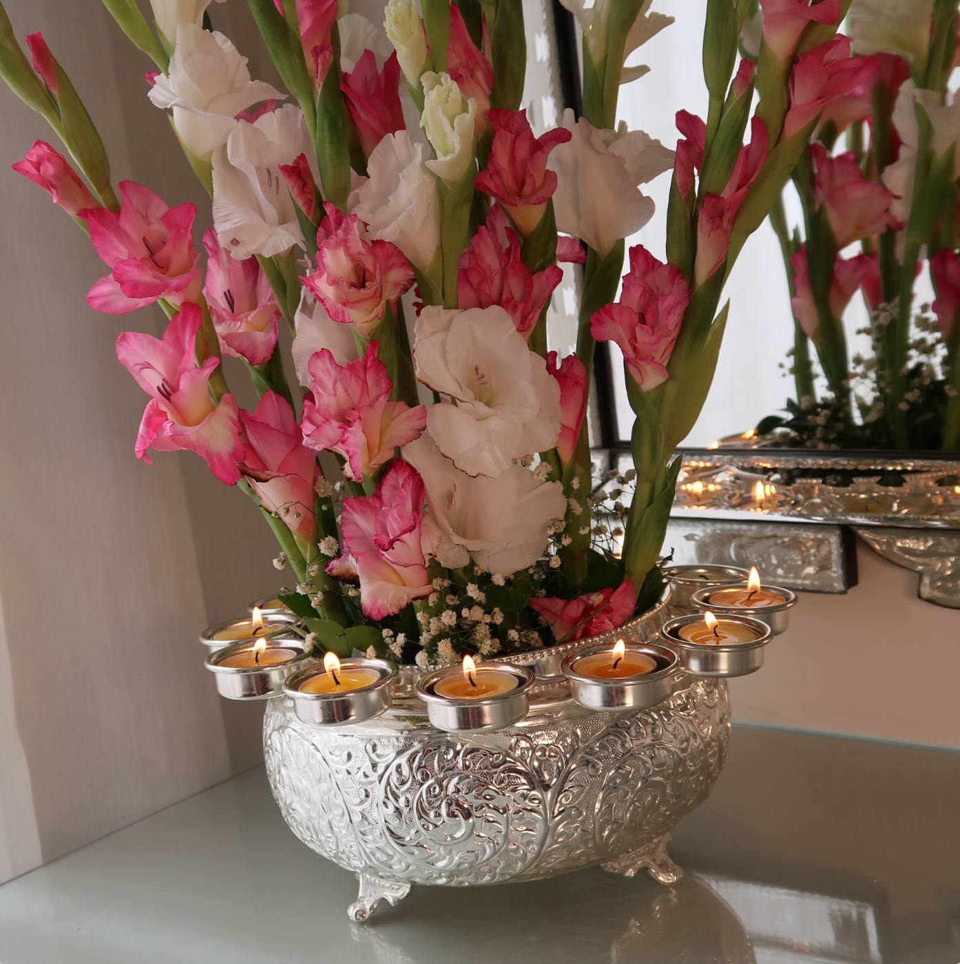 LIMITED EDITION: INAAYAT URLI WITH TEALIGHT HOLDERS (SILVER-PLATED)