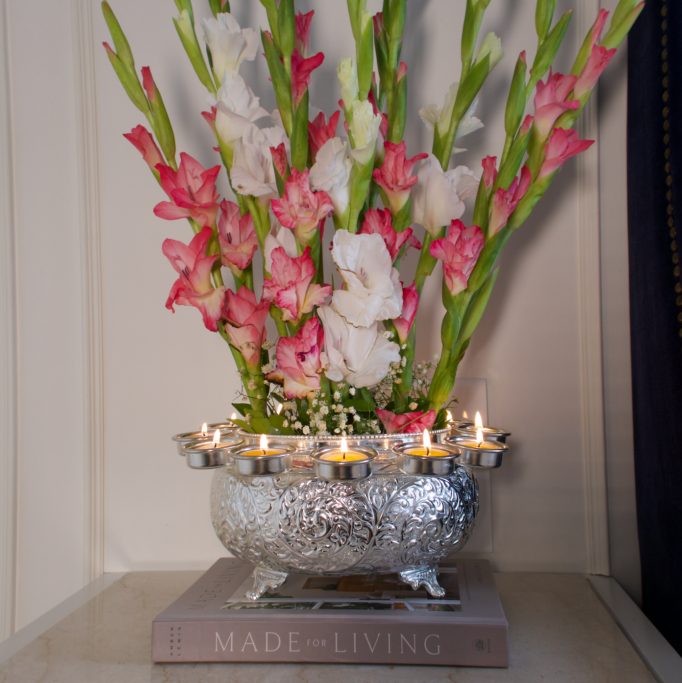 LIMITED EDITION: INAAYAT URLI WITH TEALIGHT HOLDERS (SILVER-PLATED)