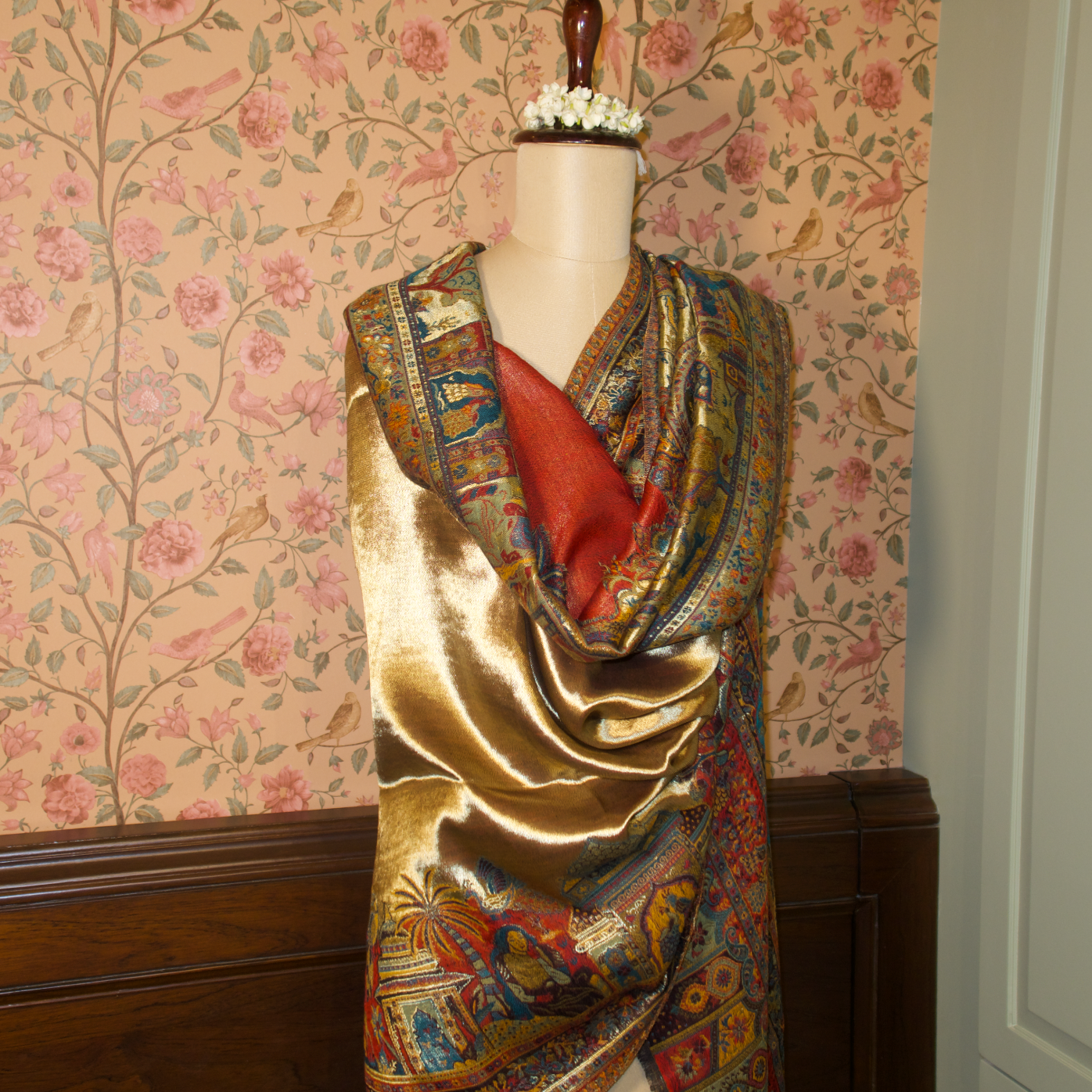 LIQUID GOLD: NAZAQAT SHAWL (ROYAL RED)