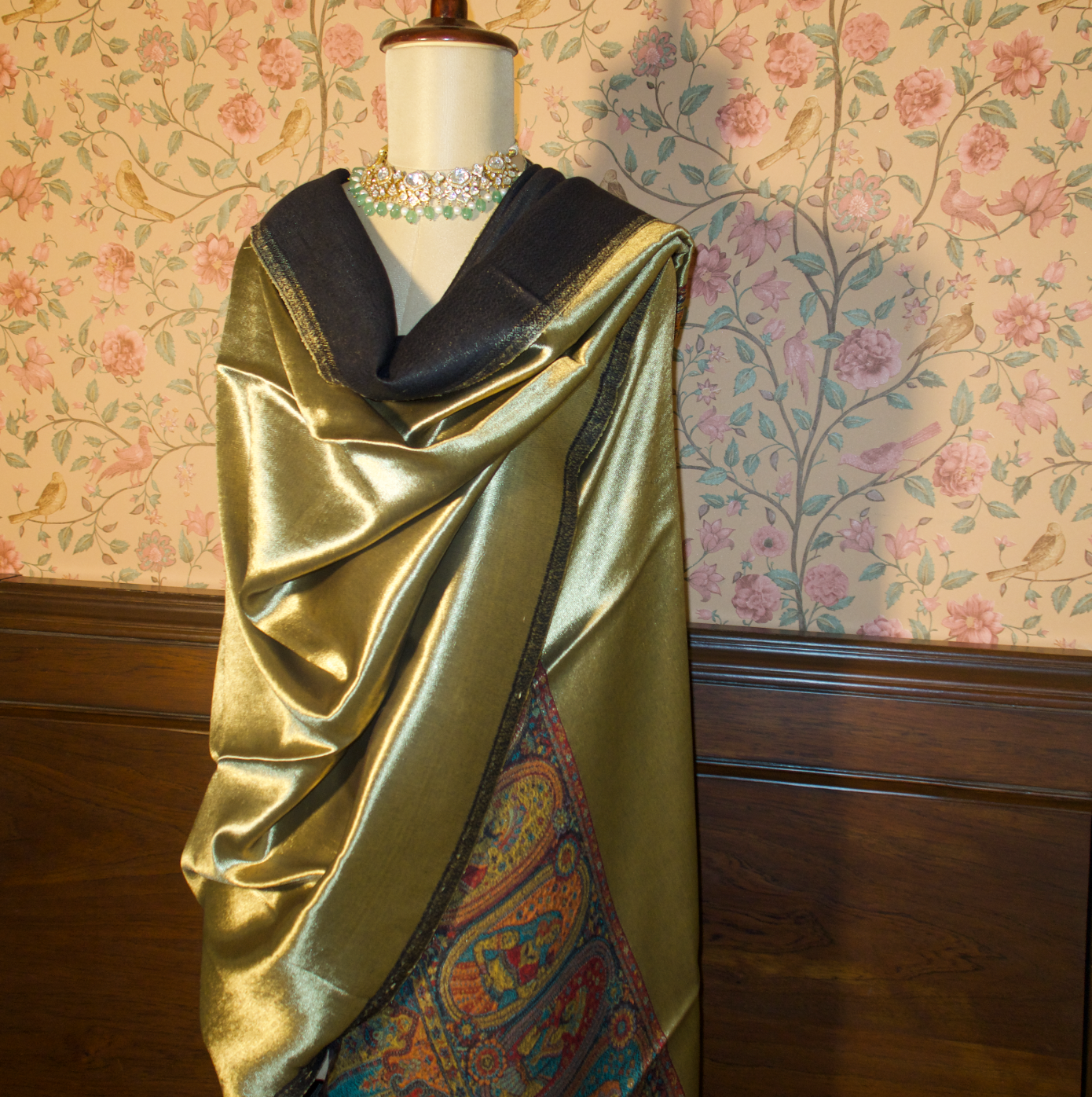 LIQUID GOLD: PERSIA SHAWL (BLACK)