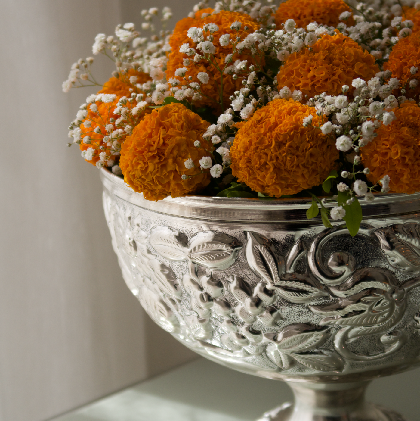 NARGIS SILVER VASE