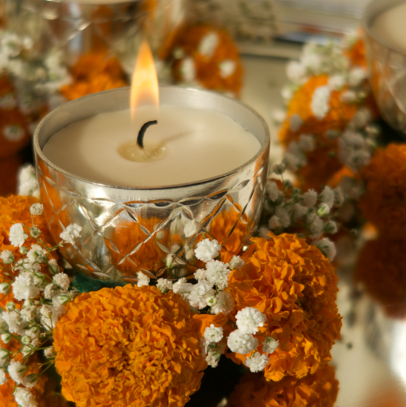 SILVER DIYA (SET OF 4)