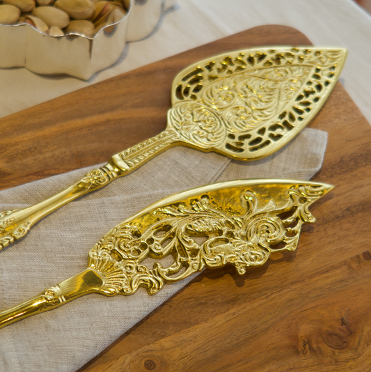 FILIGREE CAKE KNIFE SERVER (GOLD)