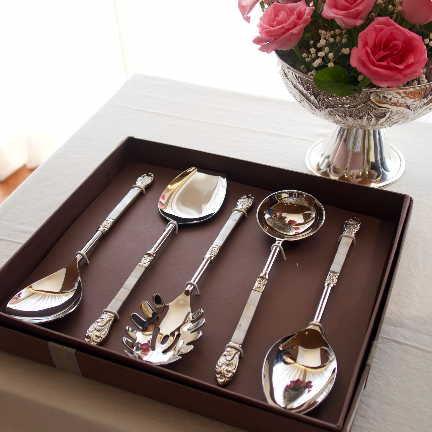 MOTHER OF PEARL SERVING SPOONS (SET OF 5)