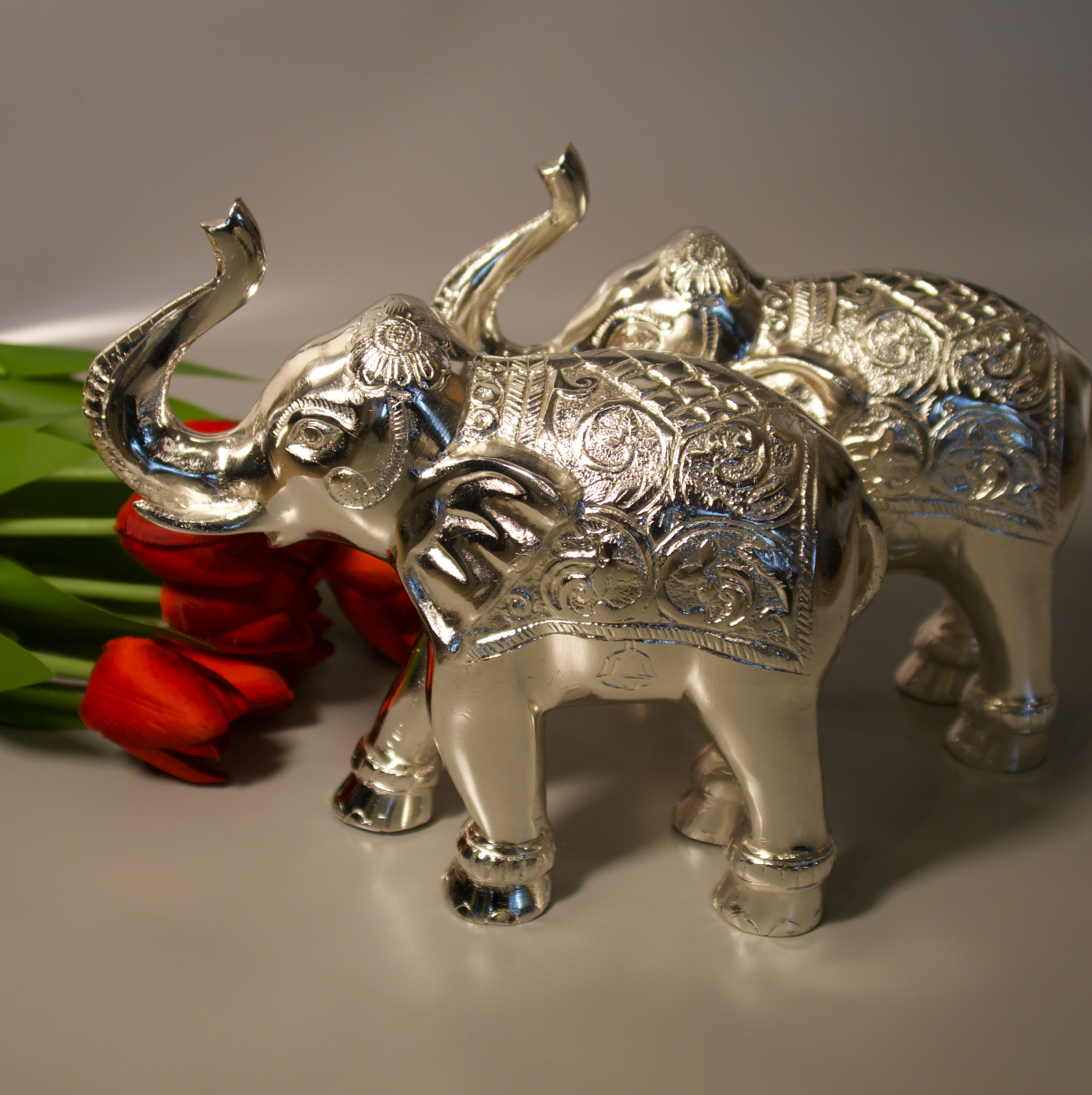 SILVER ELEPHANTS (SET OF 2) (TALL)