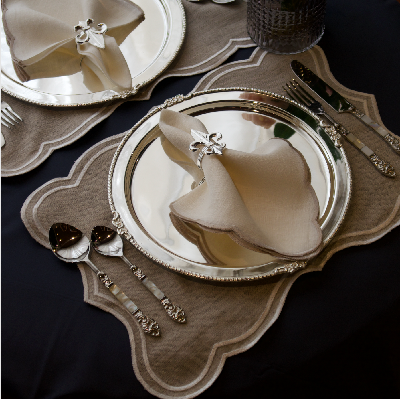 IVORY WHITE TABLE MATS (SET OF 6)