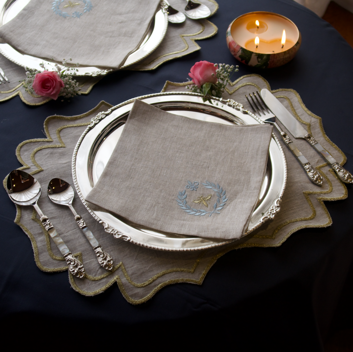 BEE TABLE NAPKINS (SET OF 6)