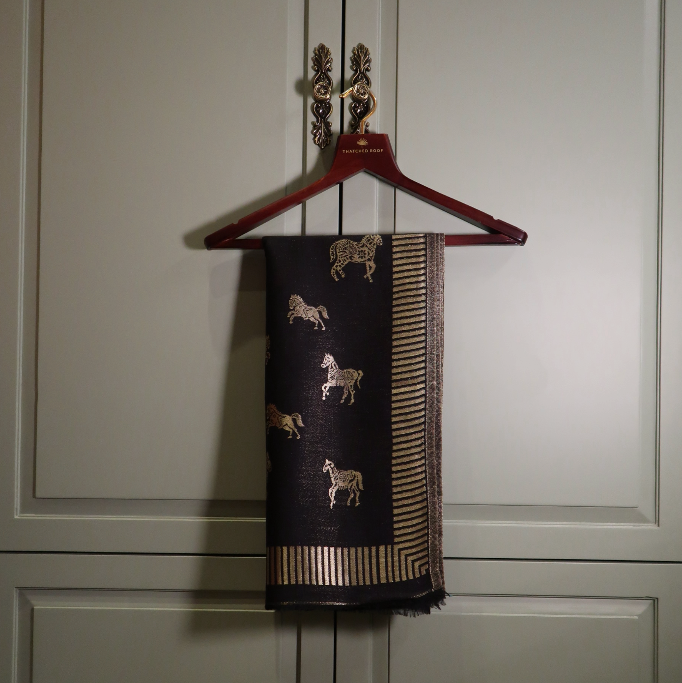 BLACK HORSE ZARI REVERSIBLE SHAWL | WOOL