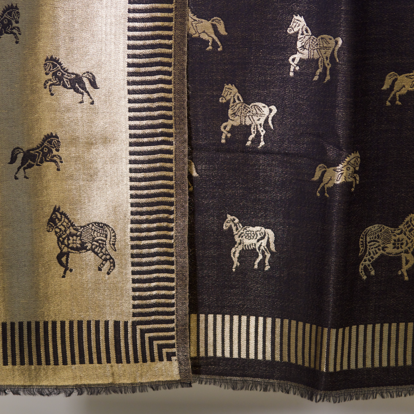 BLACK HORSE ZARI REVERSIBLE SHAWL | WOOL
