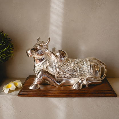 LIMITED EDITION: SILVER PLATED NANDI (LARGE)