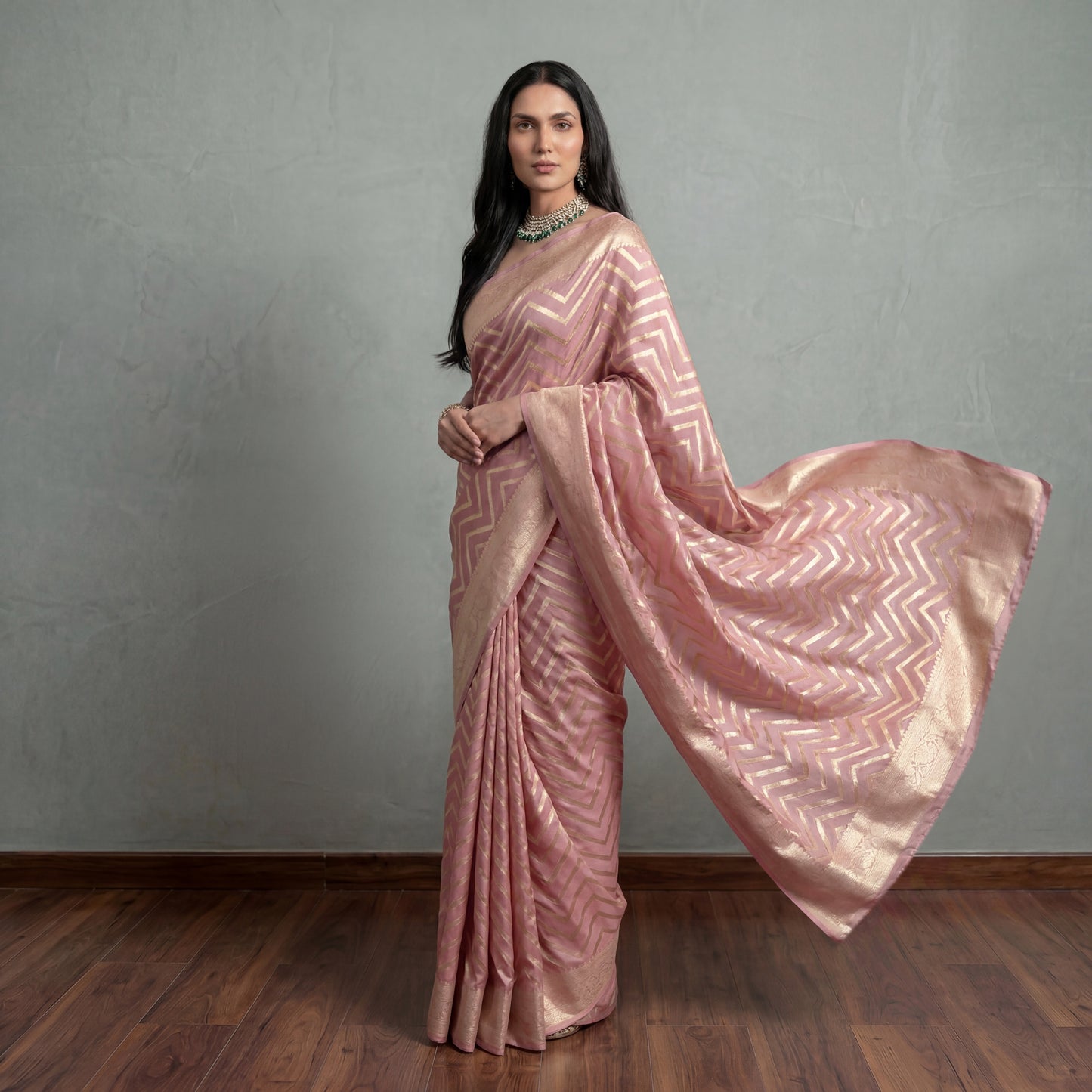 DUSTY PINK CHEVRON BANARASI SAREE