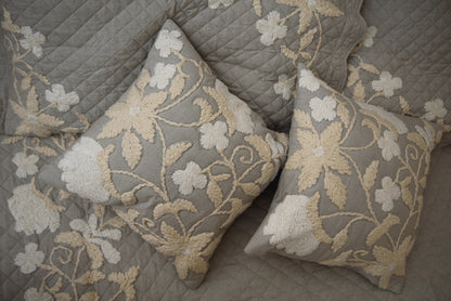 MEADOW LINEN BED COVER (GREY)