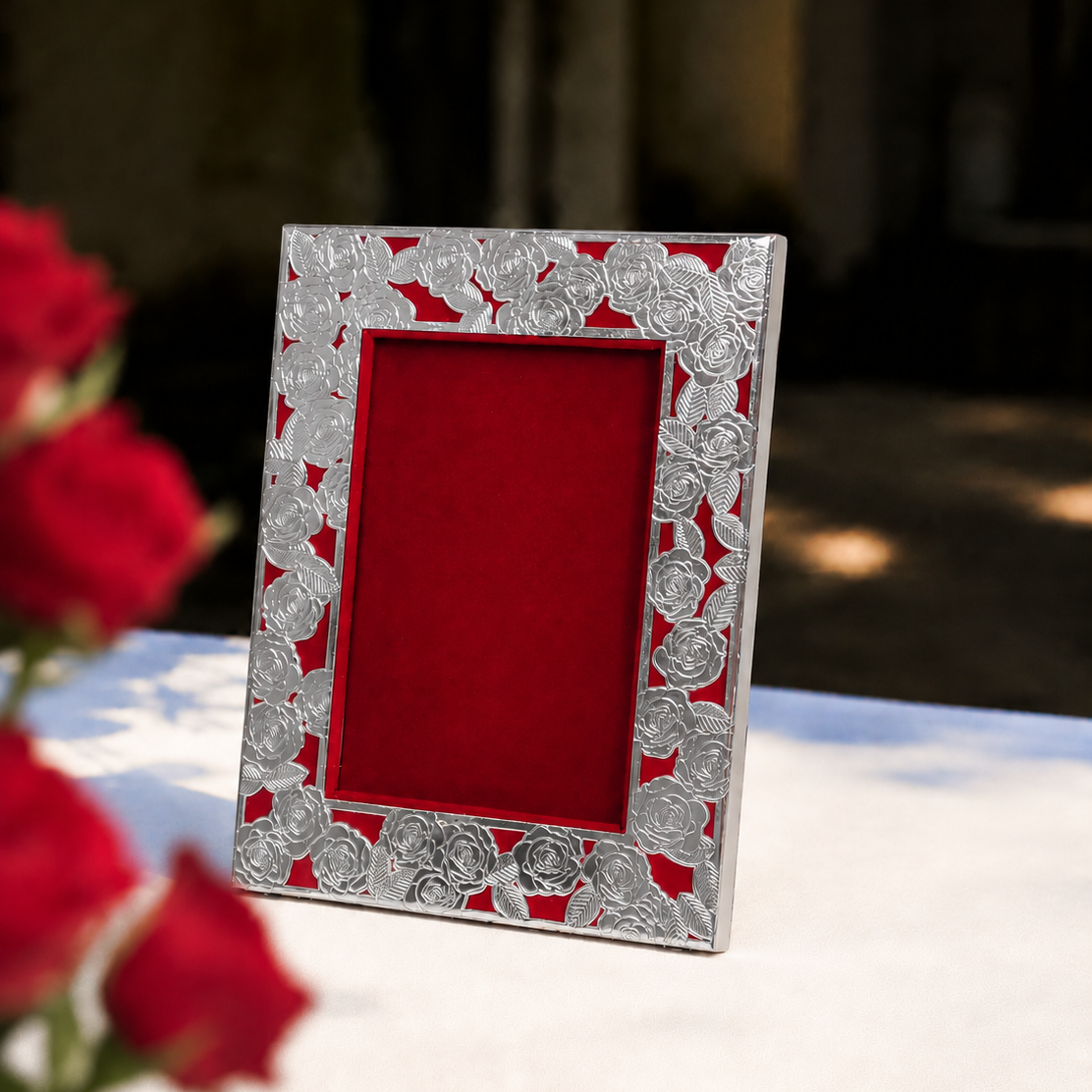 ROSEBAGH CUTWORK PHOTO FRAME