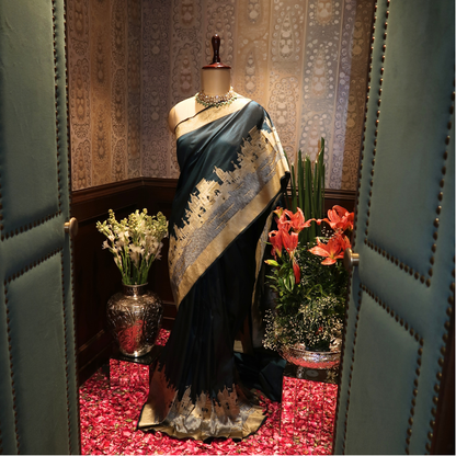 BANARAS GHAT BANARASI KATAN SILK SAREE (GREEN)