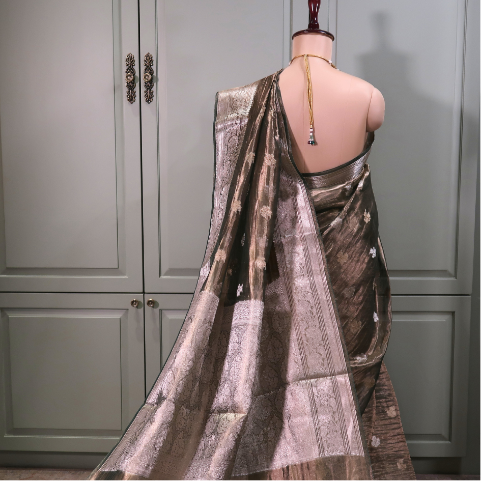 DUSTY GREEN CRUSHED-TISSUE SAREE