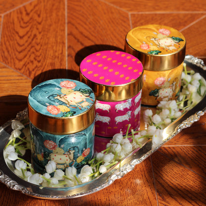 PICHWAI CANDLE TRIO