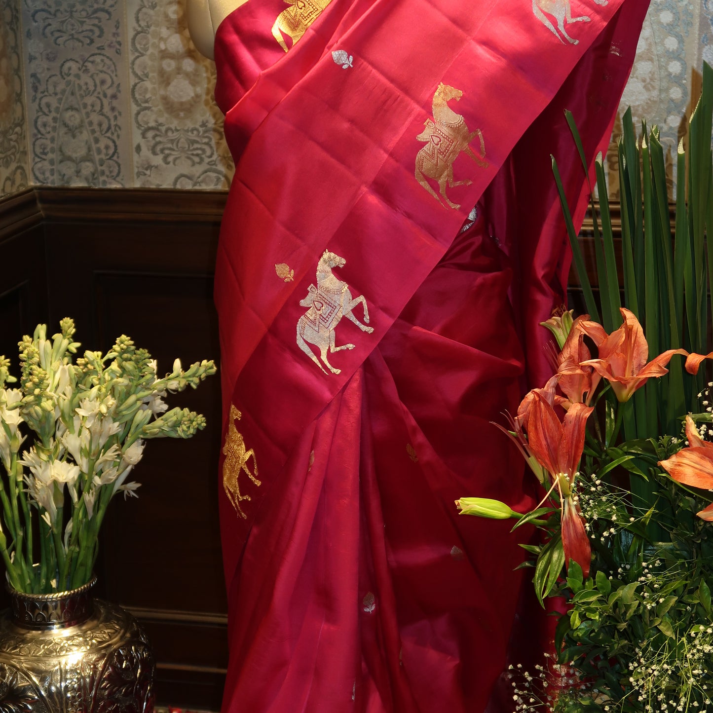 RANI PINK HORSE BANARASI SILK SAREE