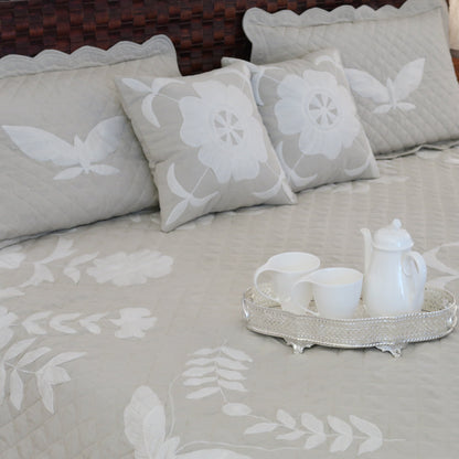 SPRING NATURAL BED COVER WITH WHITE EMBROIDERY