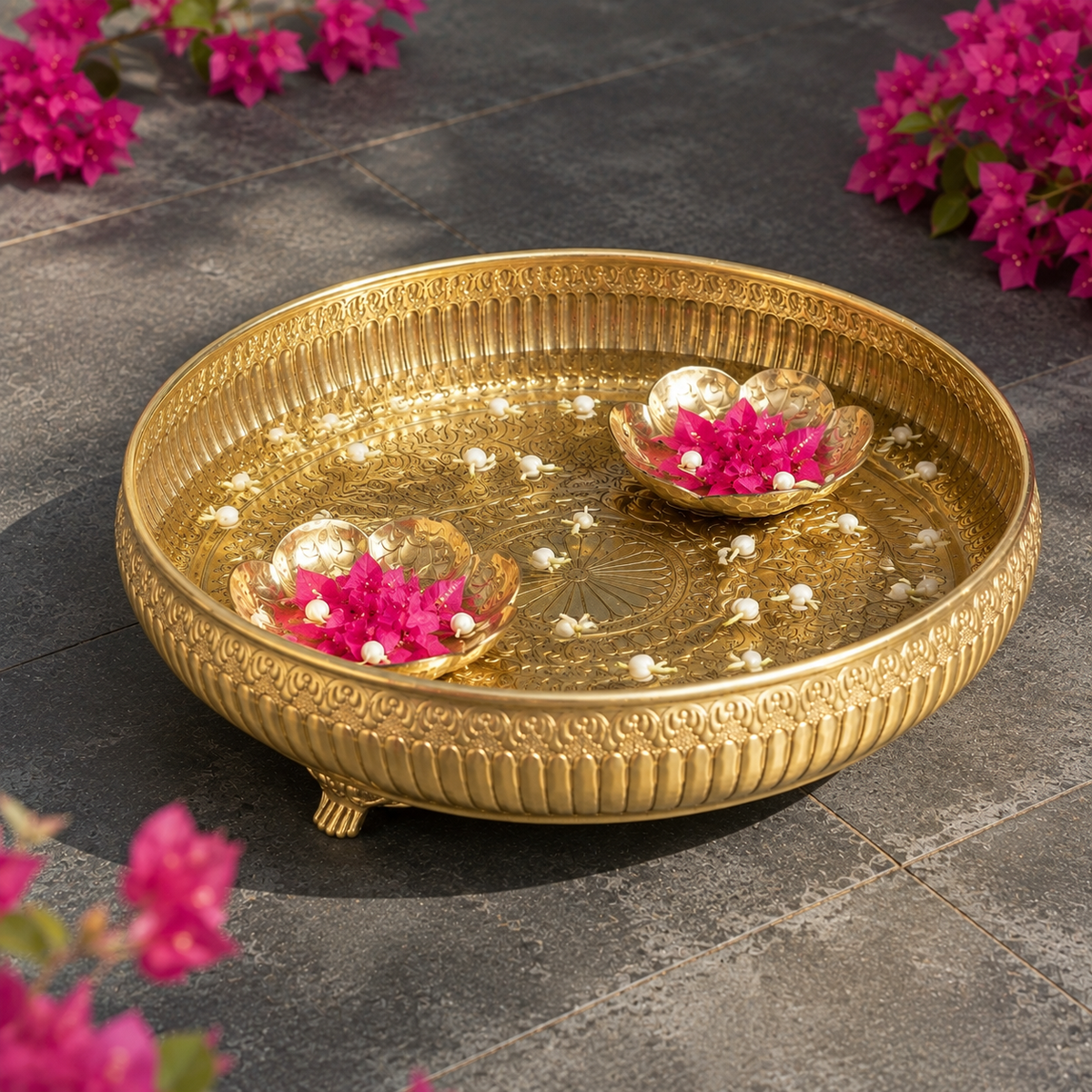 FLOATING TEALIGHT HOLDER (SET OF 3)