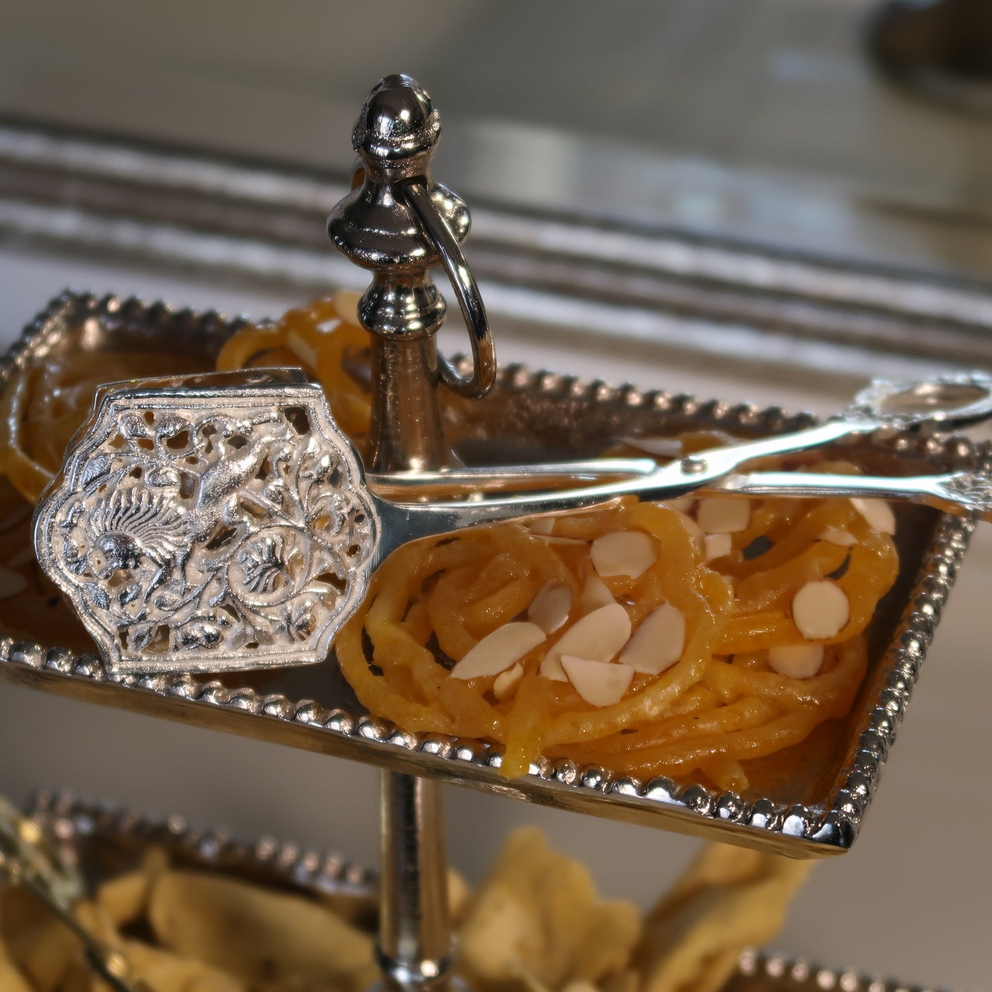 TONGS (SILVER PLATED)