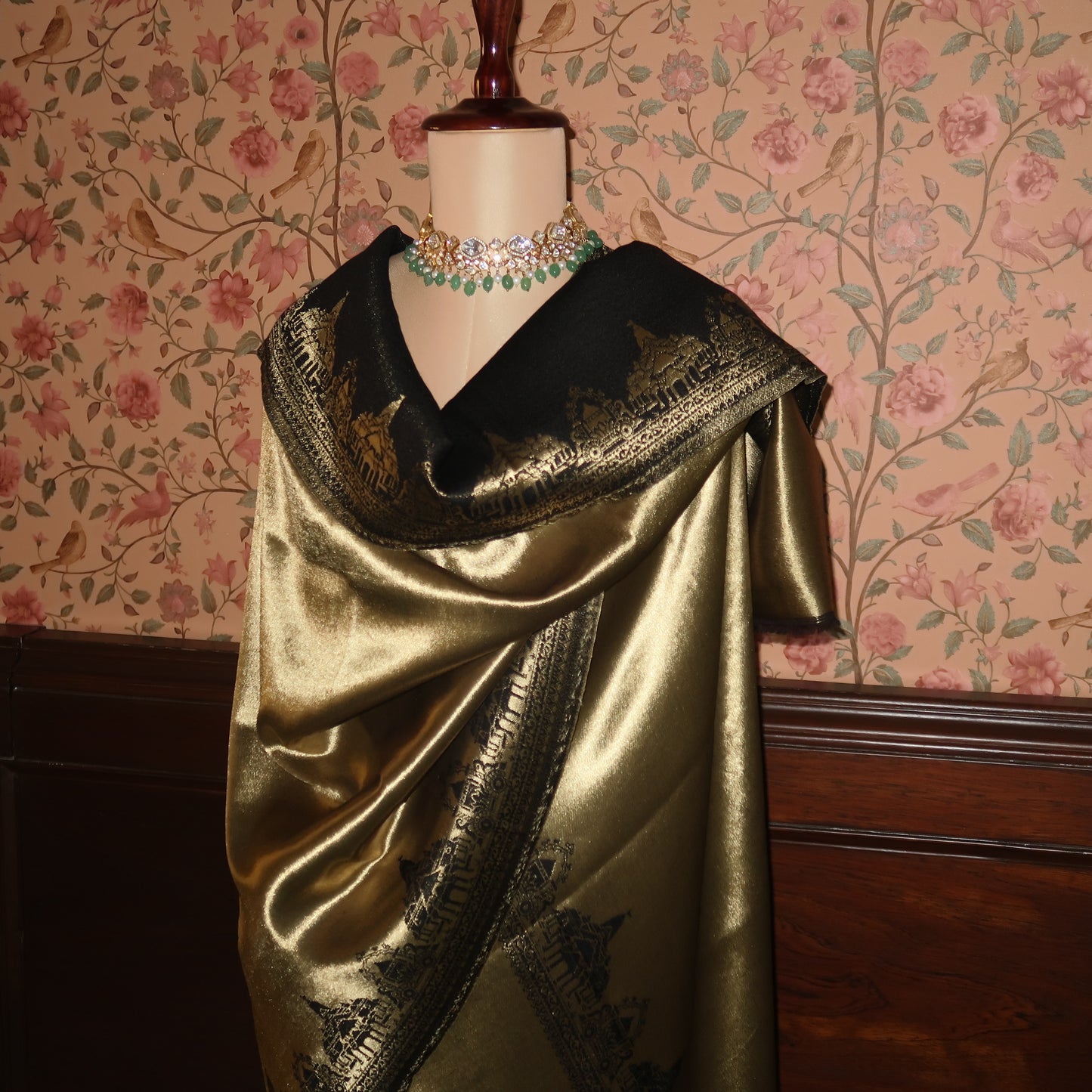 LIQUID GOLD: RAM MANDIR SHAWL (BLACK)