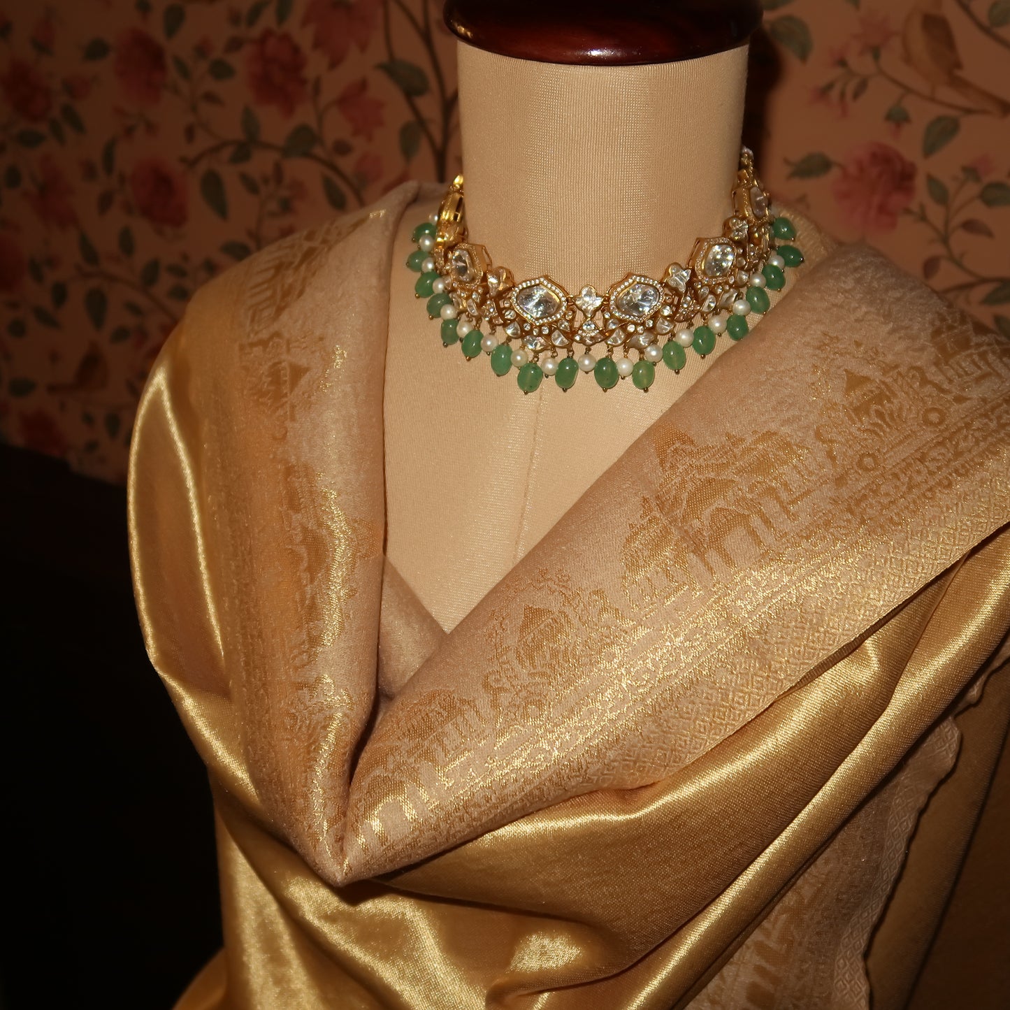 LIQUID GOLD: RAM MANDIR SHAWL (SOFT BEIGE)