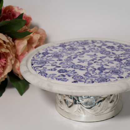 IVORY SUGAR CAKE STAND