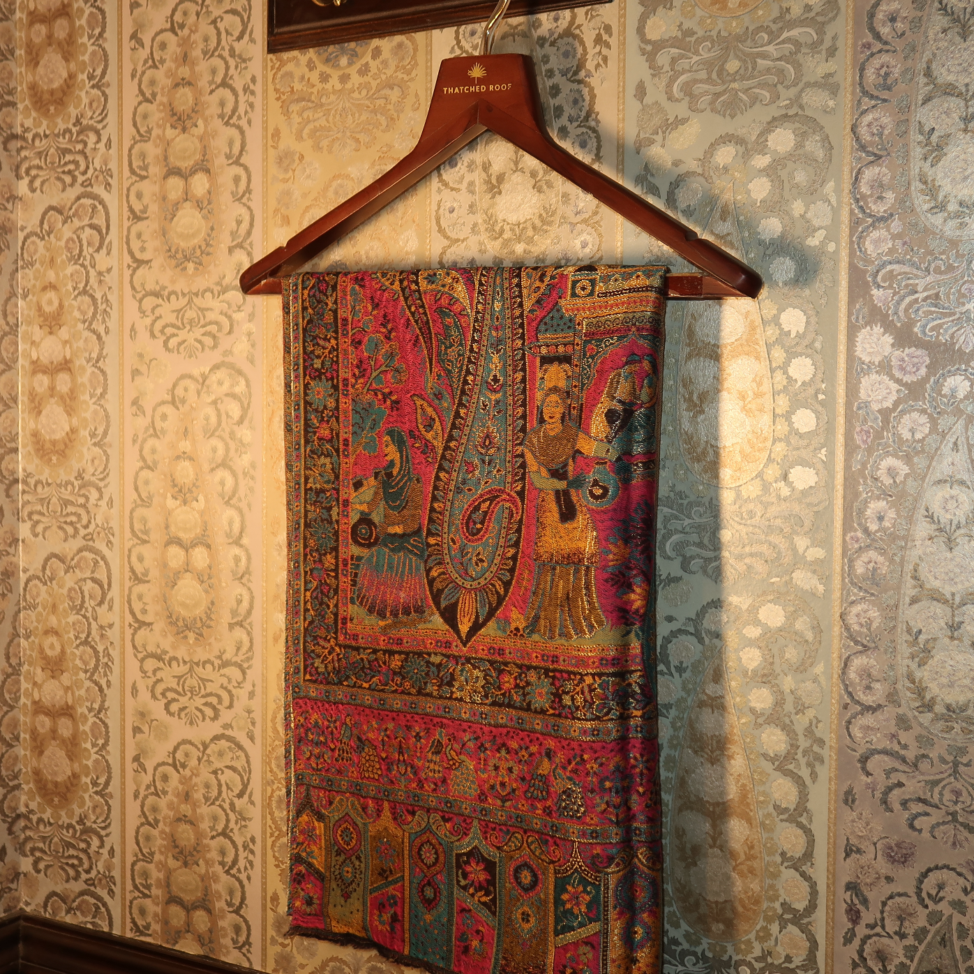 LIQUID GOLD: NAZAQAT SHAWL (RANI PINK)