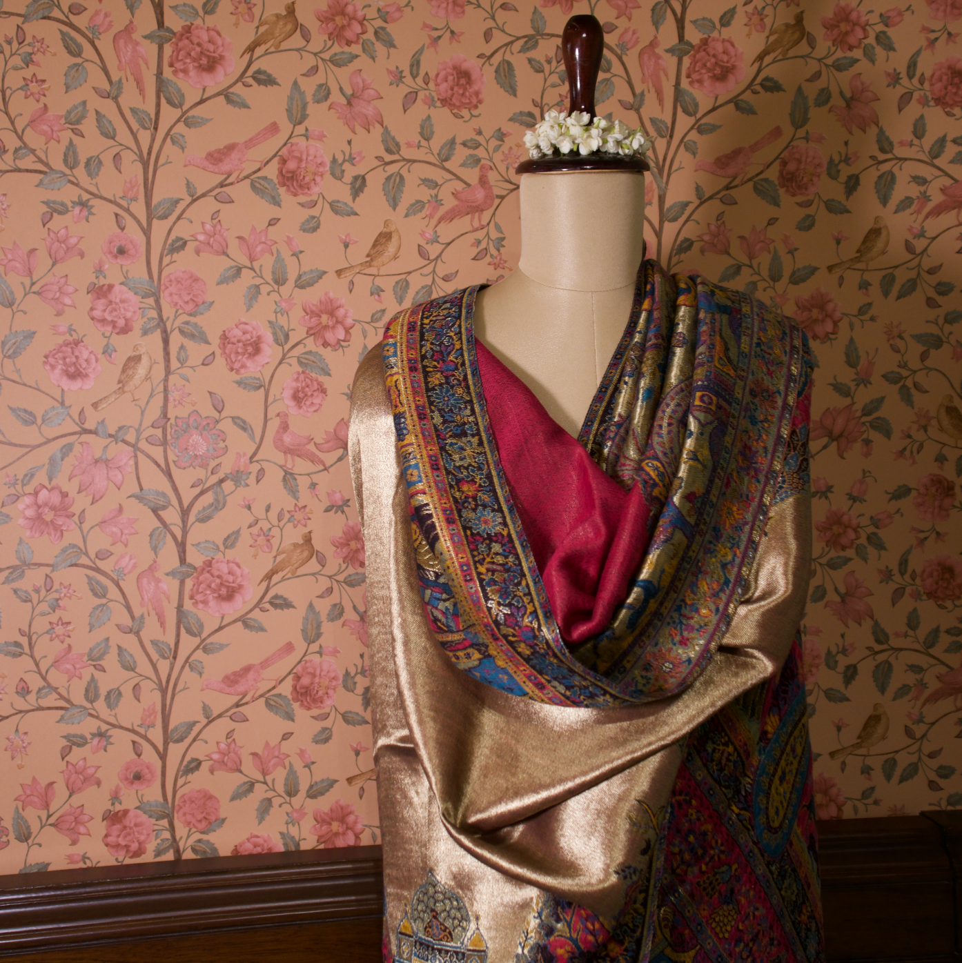 LIQUID GOLD: NAZAQAT SHAWL (RANI PINK)