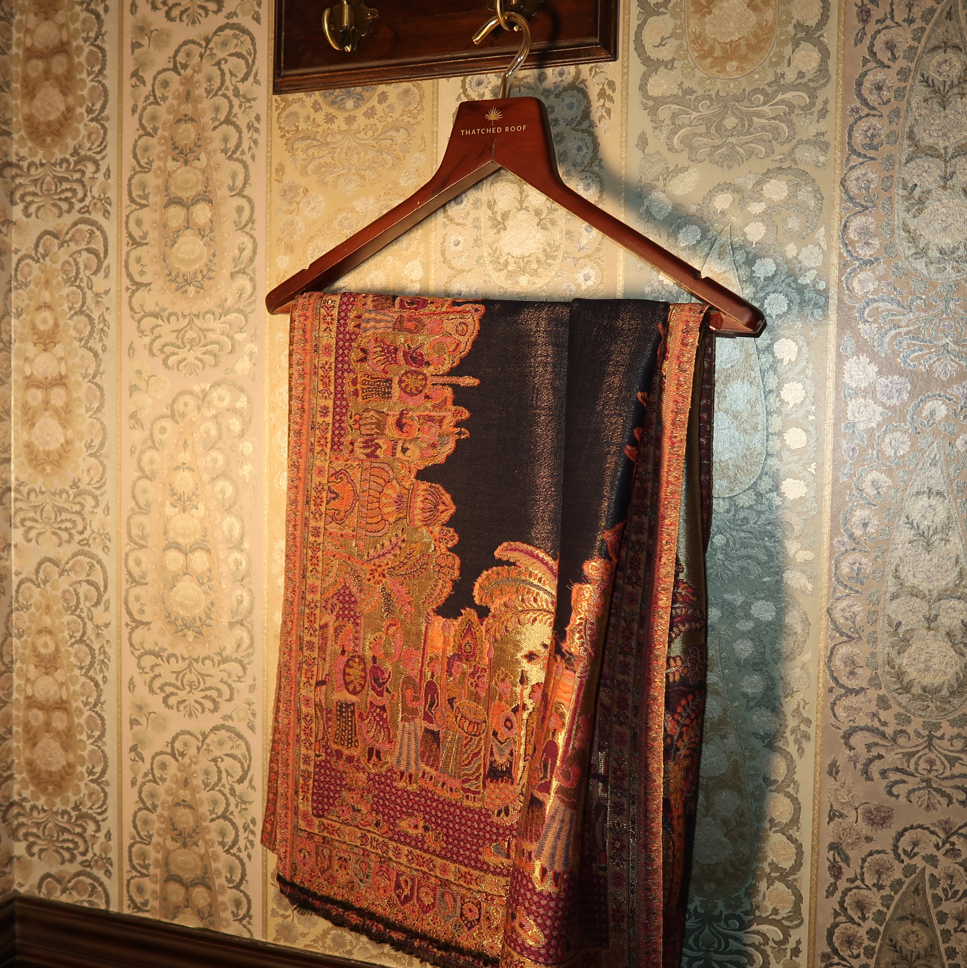 LIQUID GOLD: SHEESH MAHAL (NAVY BLUE)