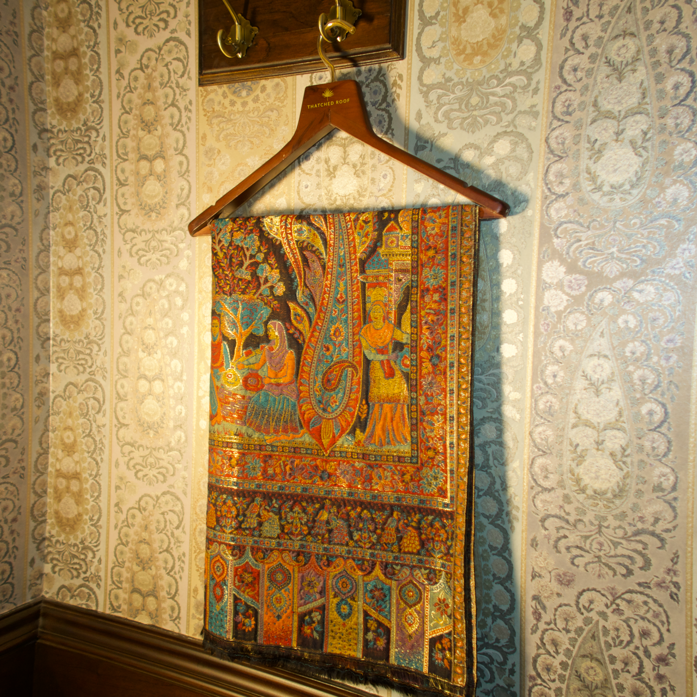 LIQUID GOLD: NAZAQAT SHAWL (BLACK)