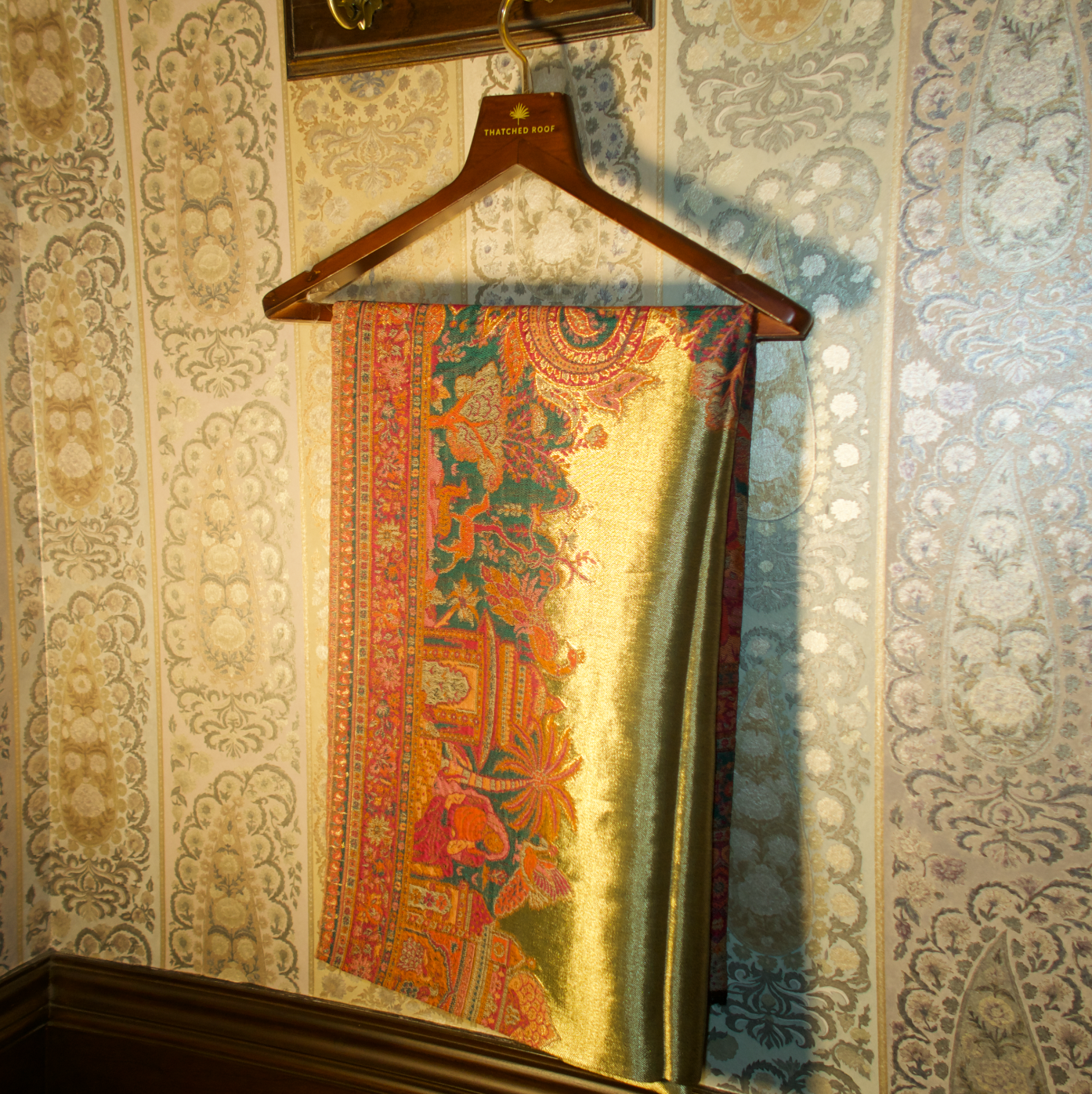 LIQUID GOLD: NAZAQAT SHAWL (EMERALD GREEN)