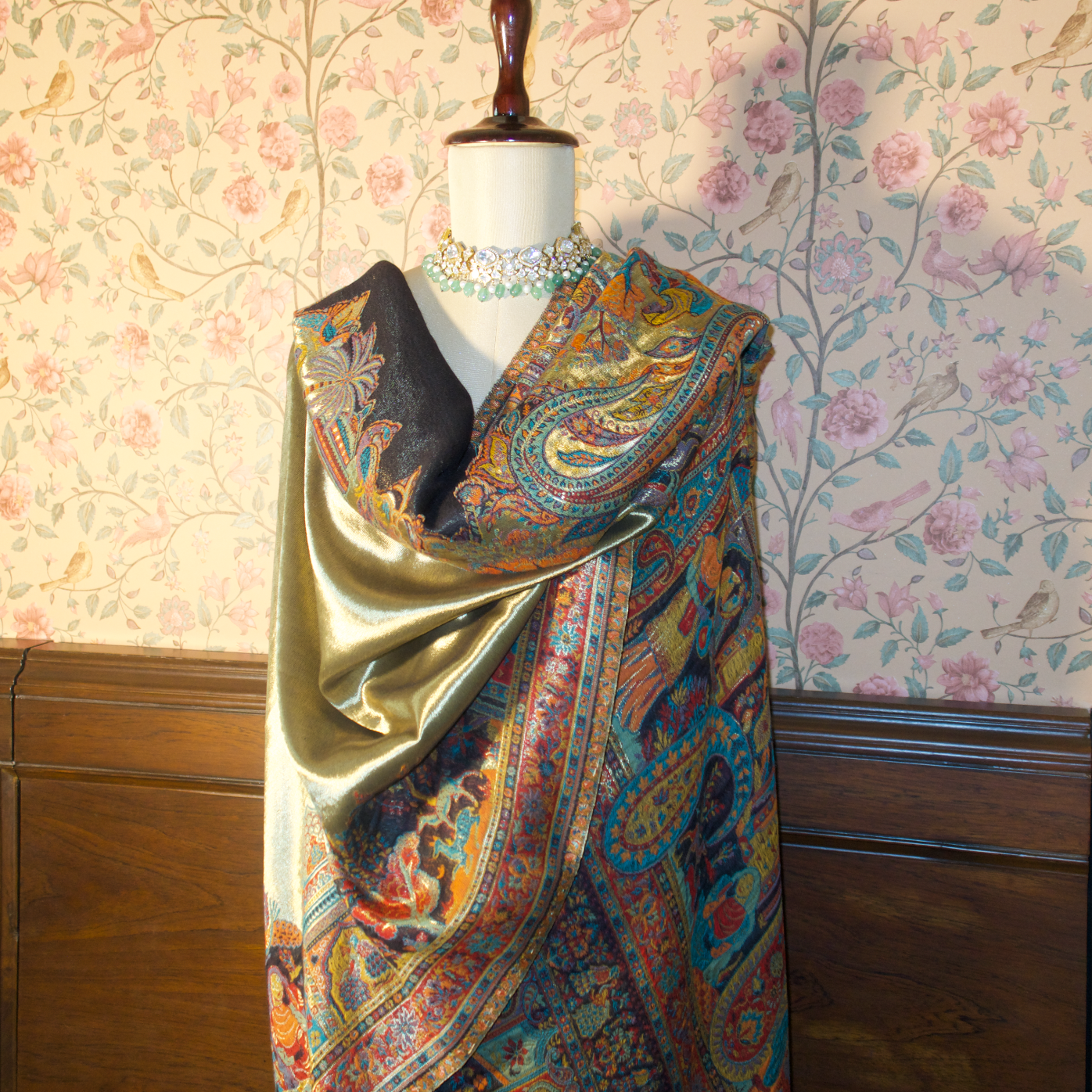 LIQUID GOLD: NAZAQAT SHAWL (BLACK)