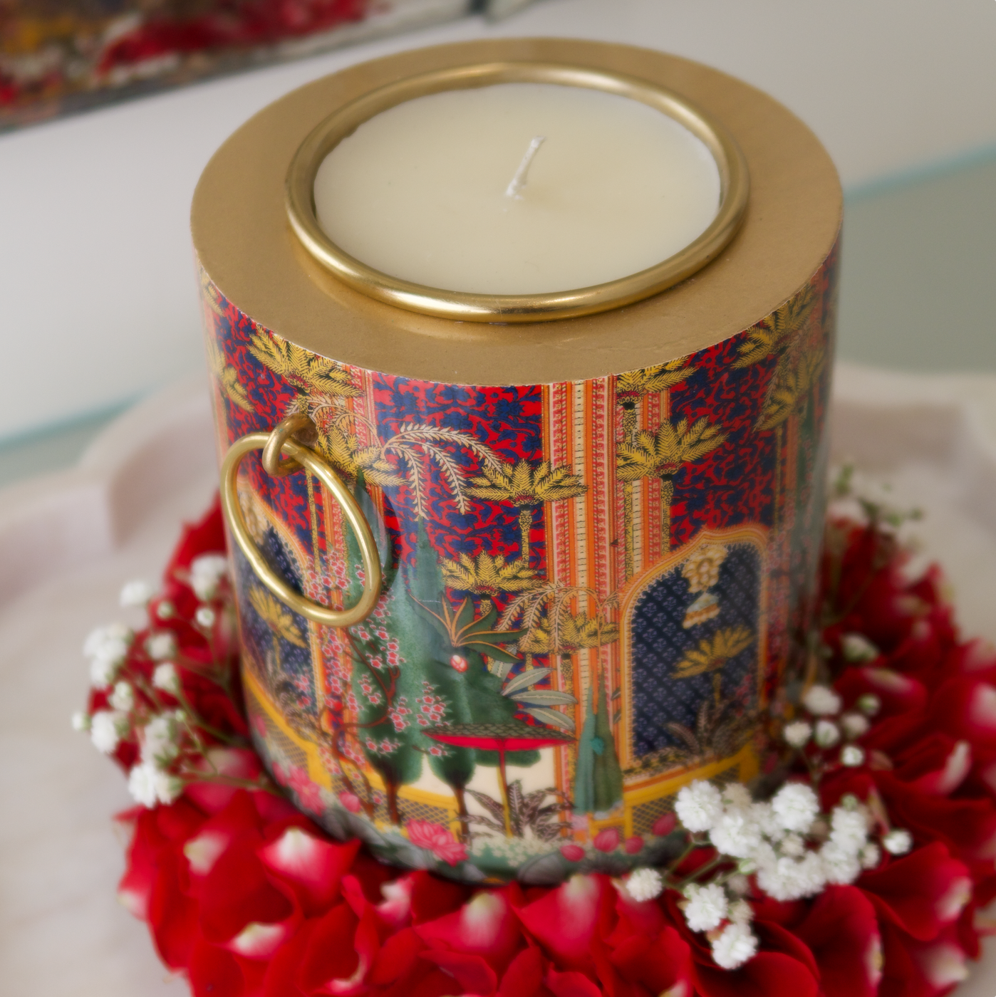 MEHFIL CANDLE WITH BRASS RINGS