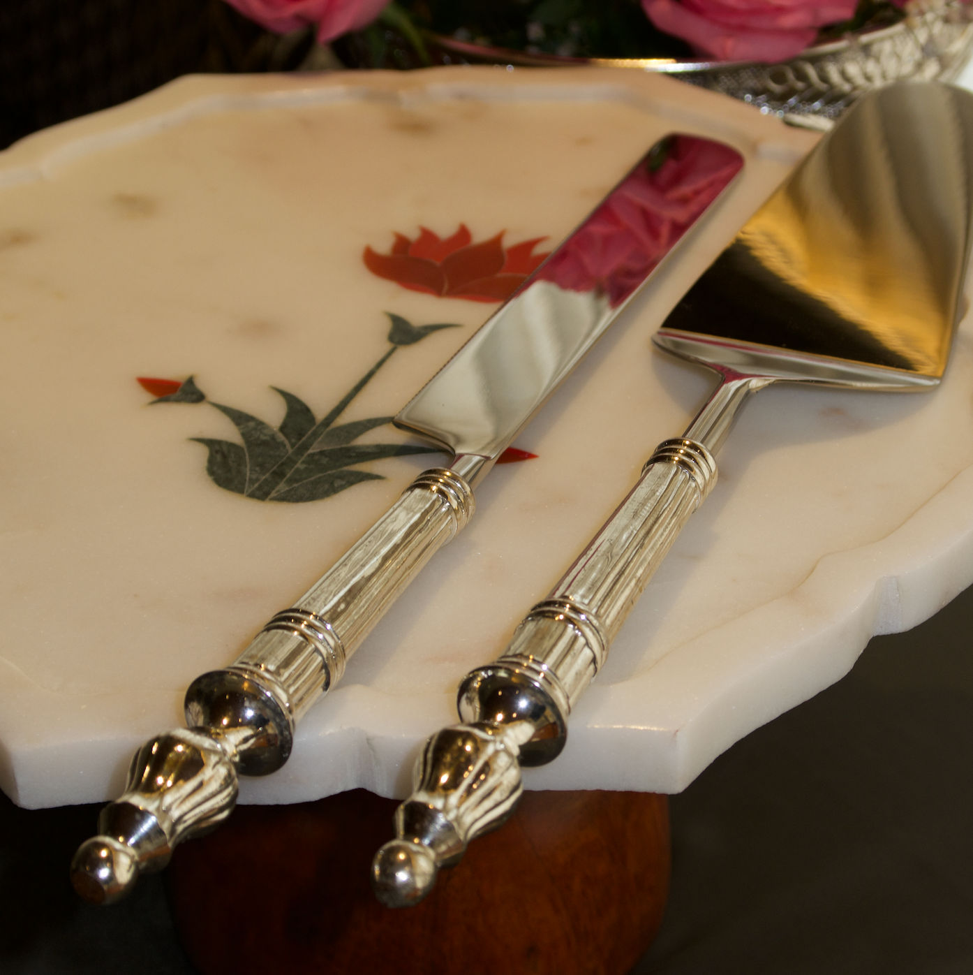 CHAANDI CAKE-KNIFE SERVER