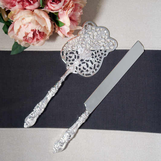 ROYAL CAKE SERVING SET