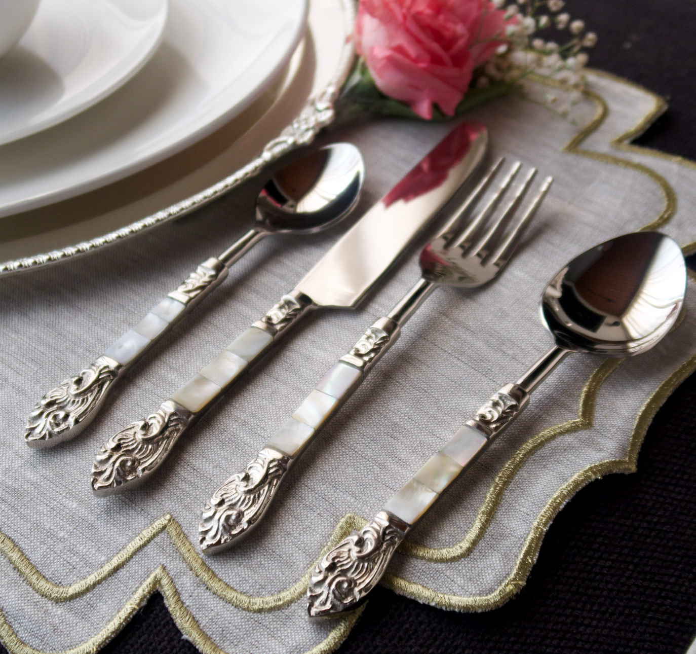 MOTHER OF PEARL CUTLERY SET OF 24