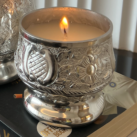 EMBOSSED CANDLE