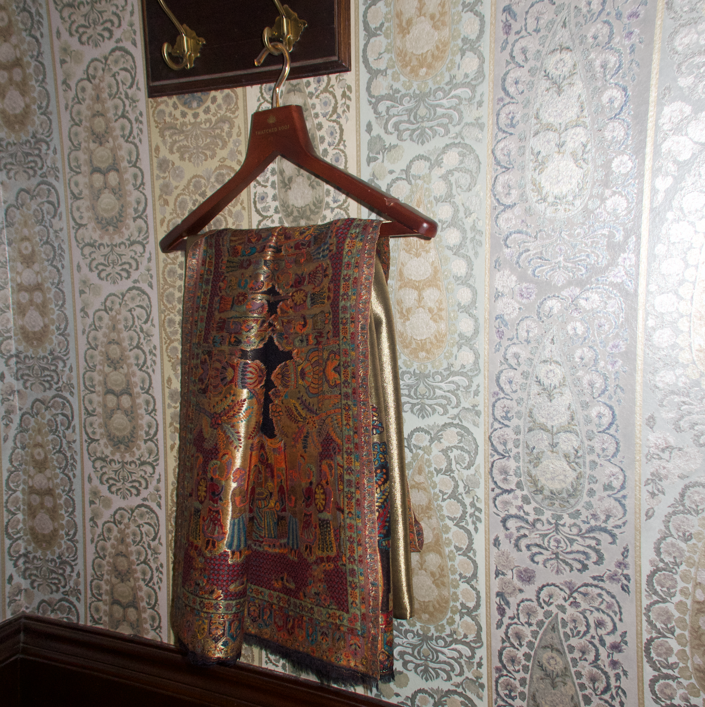 LIQUID GOLD: SHEESH MAHAL SHAWL (BLACK)