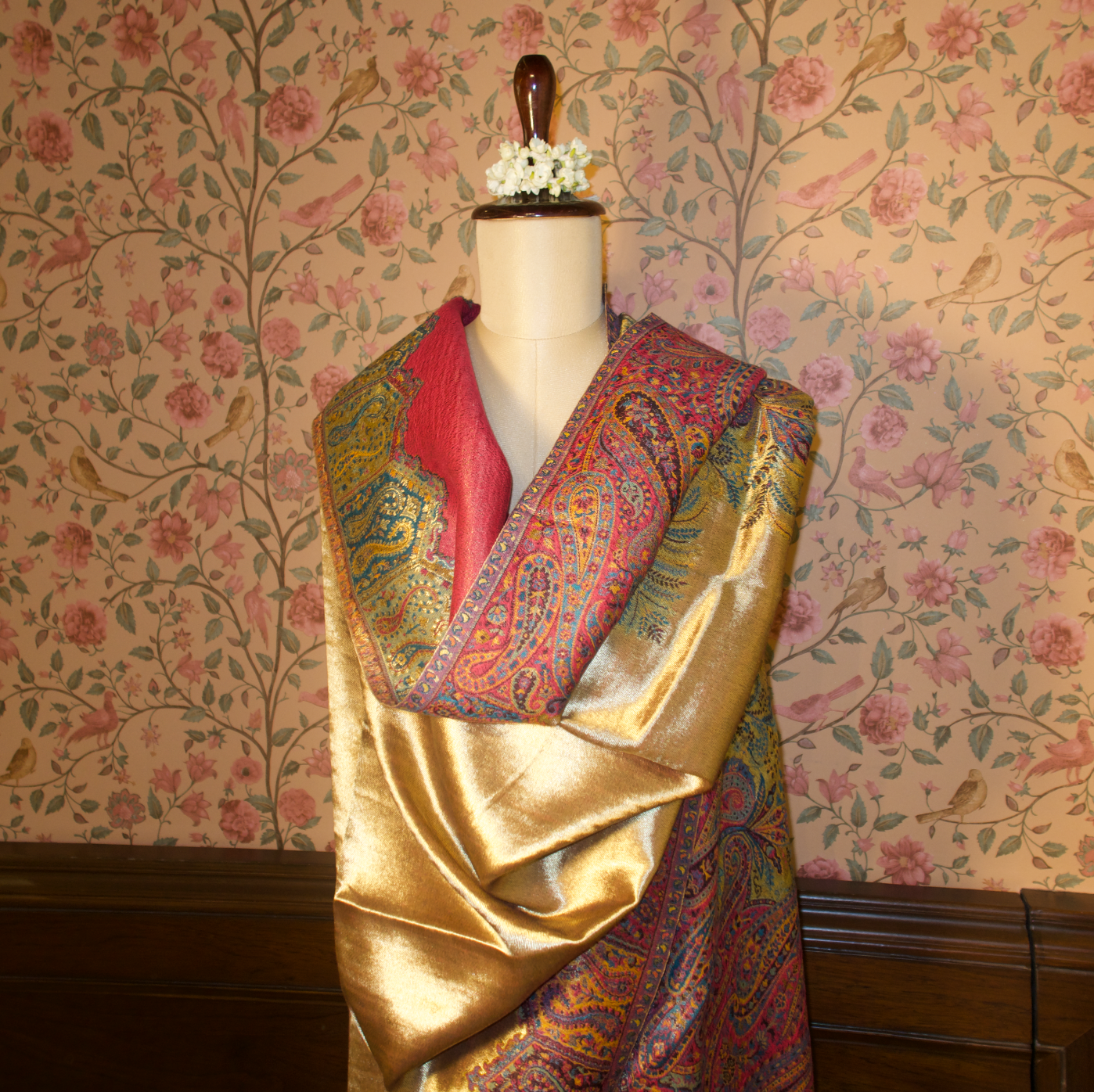 LIQUID GOLD: MEHR SHAWL (RANI PINK)