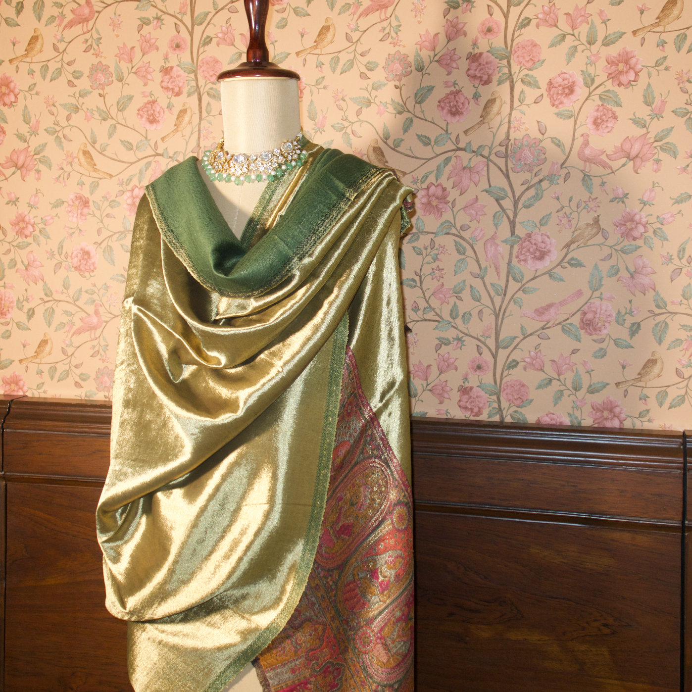 LIQUID GOLD: PERSIA SHAWL (GREEN)