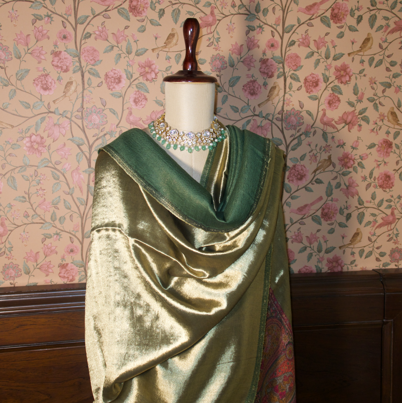 LIQUID GOLD: PERSIA SHAWL (GREEN)