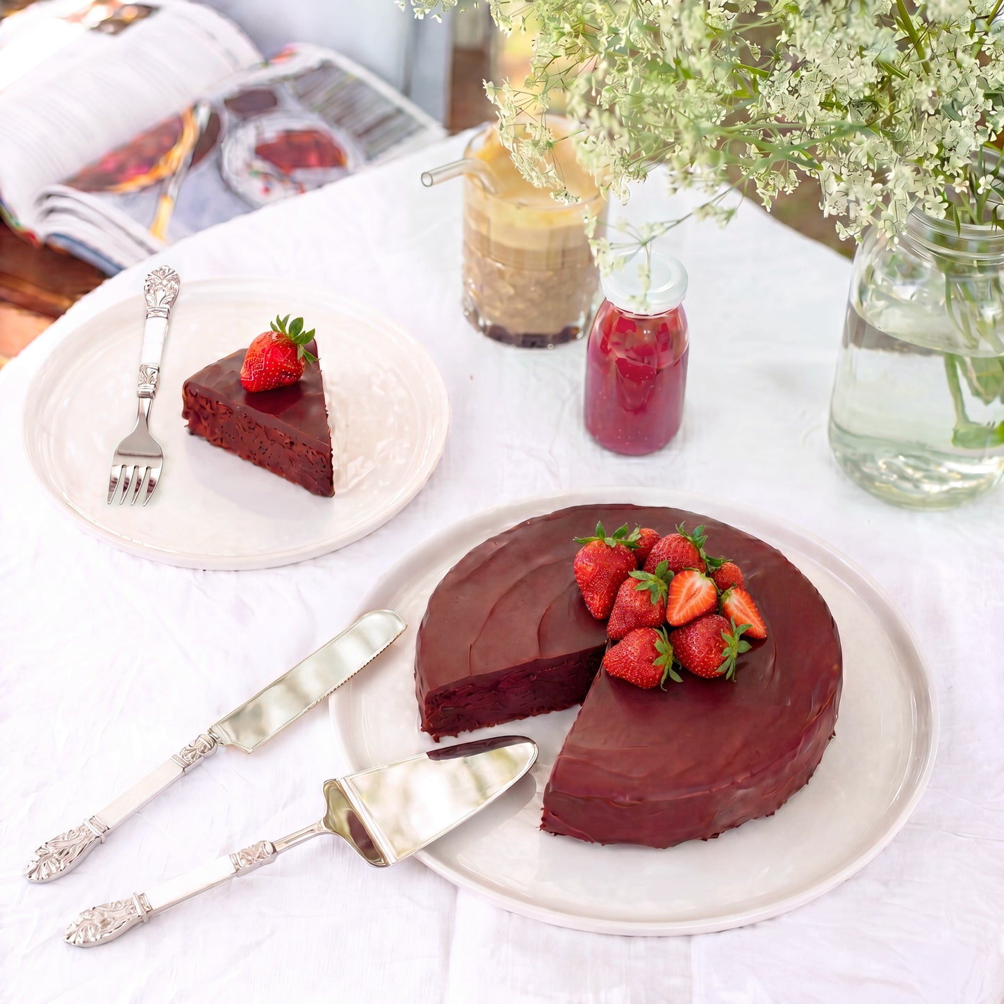 MOTHER OF PEARL CAKE-KNIFE SERVER