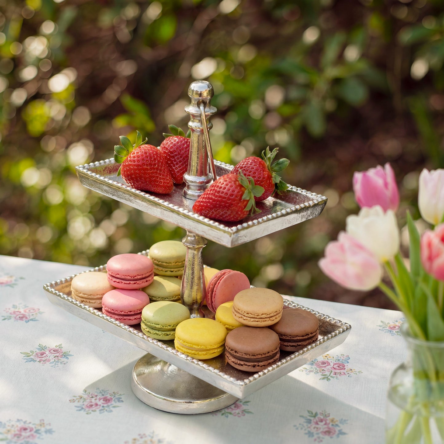 2-TIER DESSERT STAND